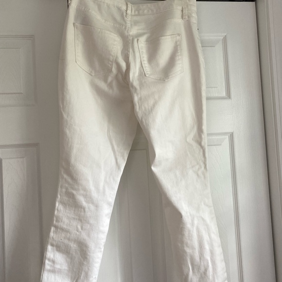 Universal Thread High Rise White Jeans - Picture 2 of 5